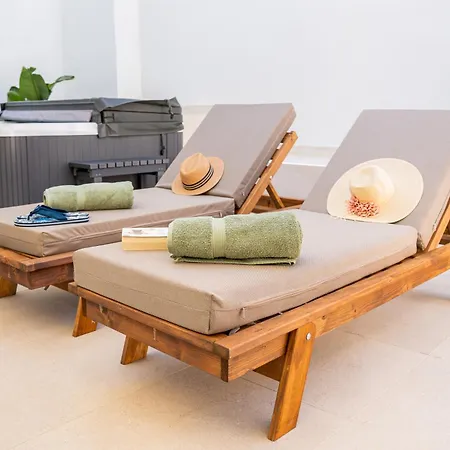 Nimar Luxury With Jacuzzi *