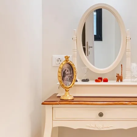 Nimar Luxury With Jacuzzi