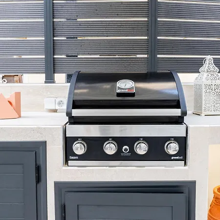 Nimar Luxury With Jacuzzi