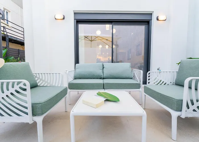 Nimar Luxury With Jacuzzi *